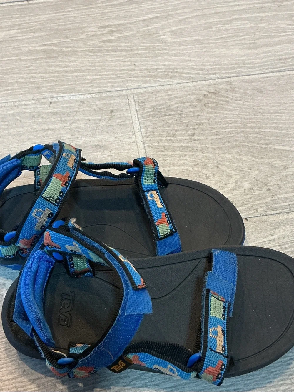 Teva Toddler Boys Kids Blue Strap Sandals with Truck Pattern Sz 10 EU 27